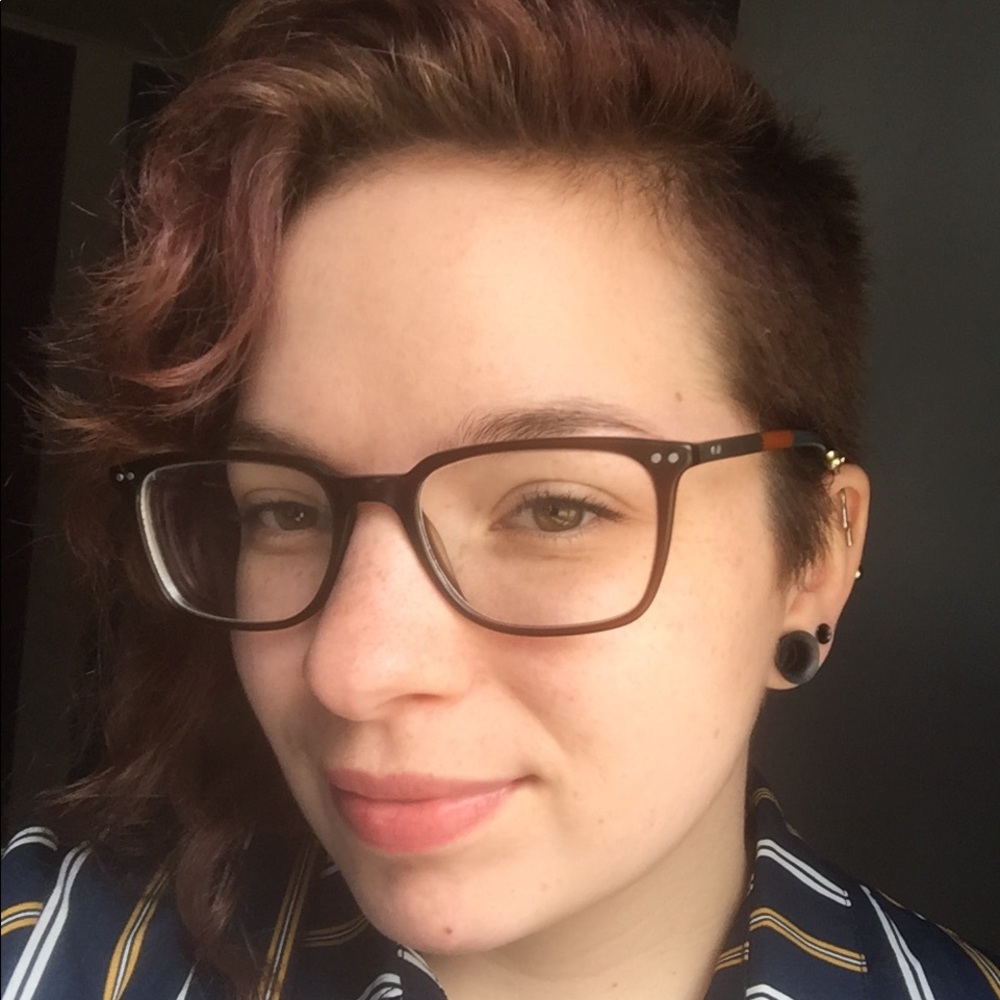 Meet your Posher, Julie